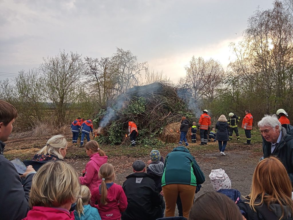 Osterfeuer 2022 – Walle